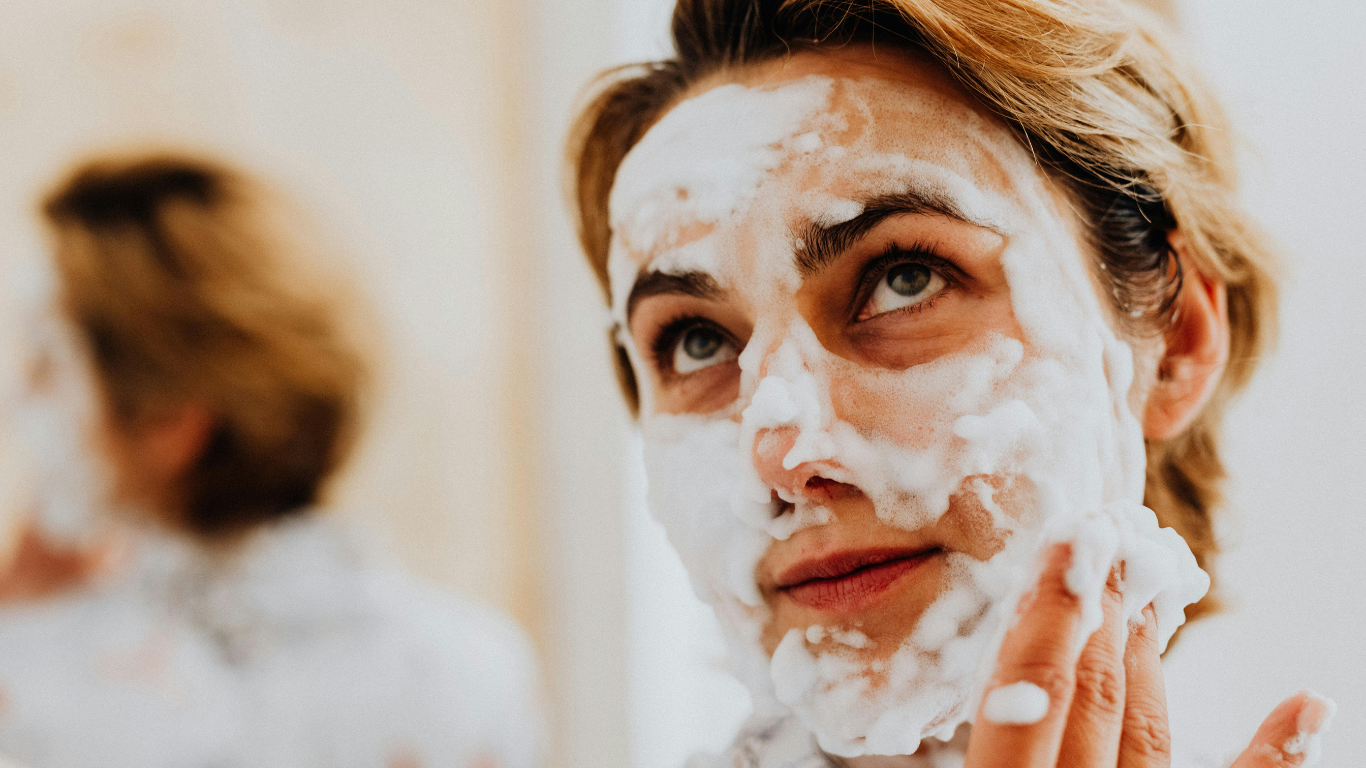 Limpiador facial: cómo elegir el mejor para tu tipo de piel