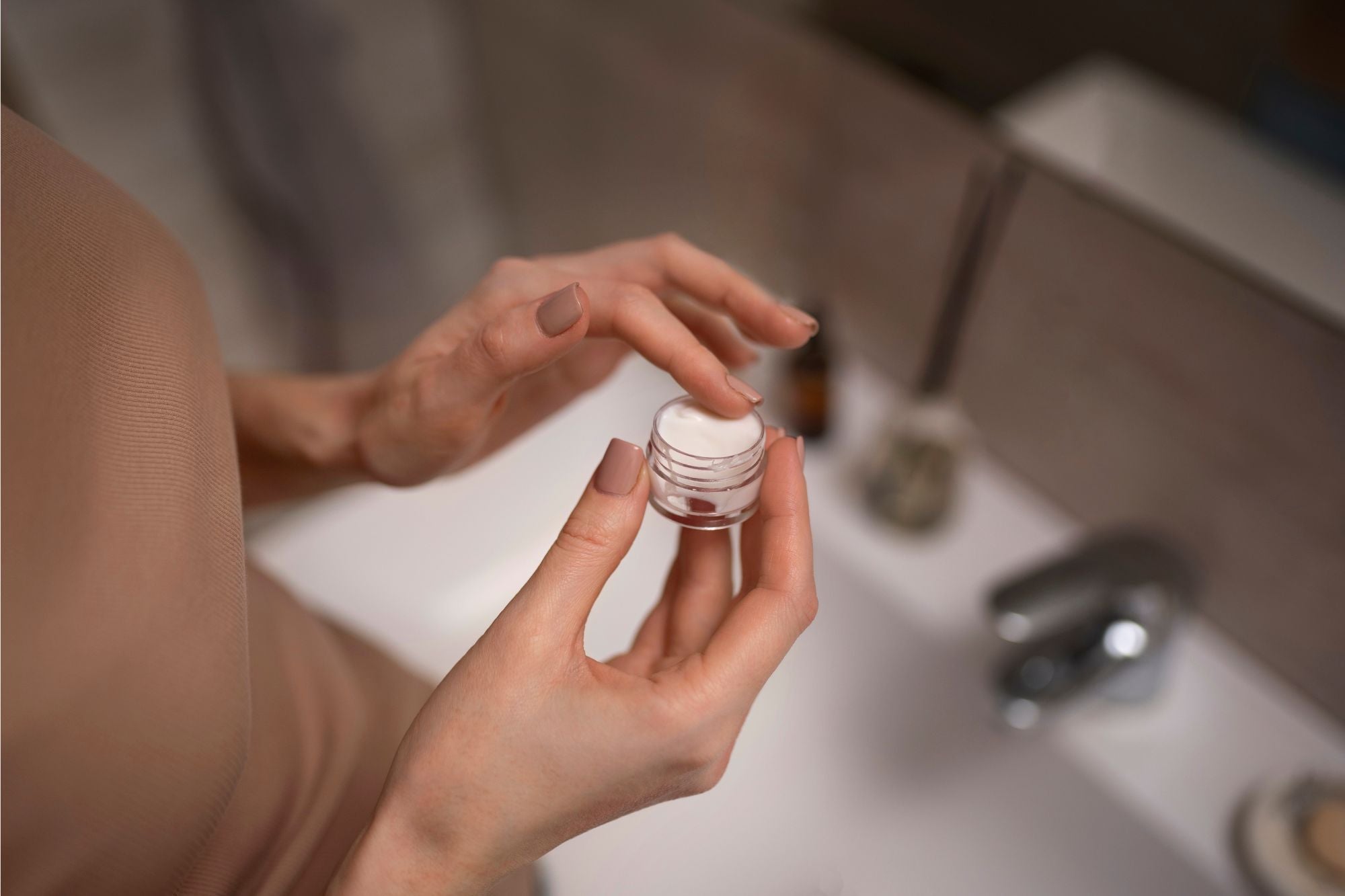 Qué errores cometes al aplicar tus productos de skincare y cómo evitarlos